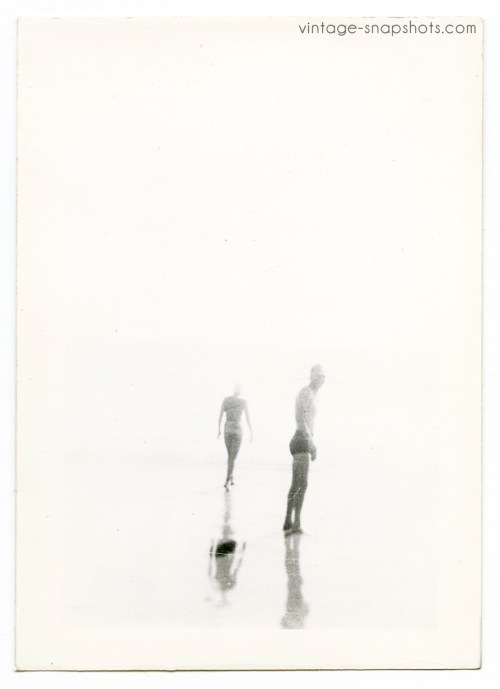 Fantastic vintage snapshot of two people at Laguna Beach, California, 1944